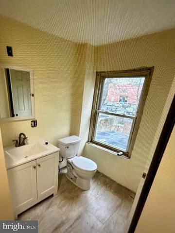 21 TYRELL AVE, Trenton, NJ 08638