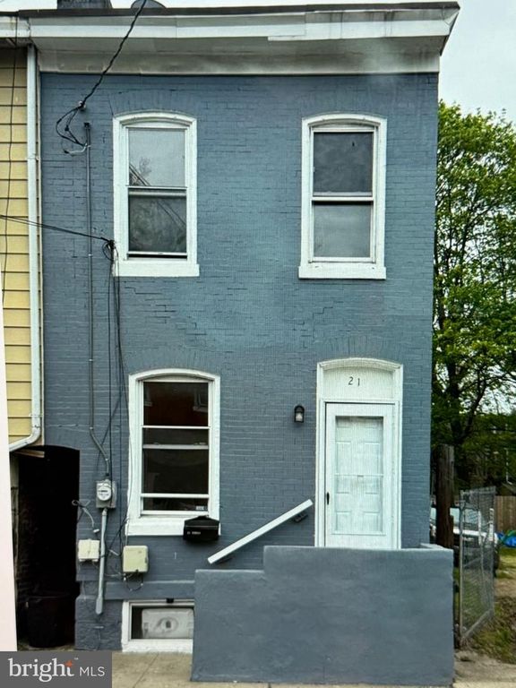 21 TYRELL AVE, Trenton, NJ 08638