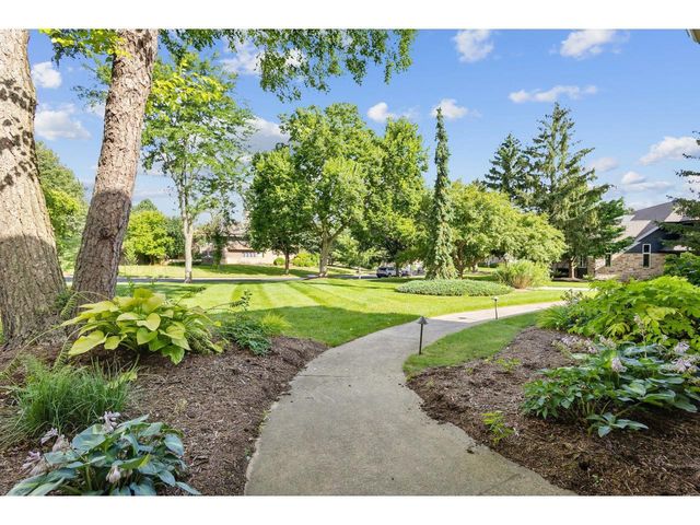 57 Chequamegon Bay, Madison, WI 53719