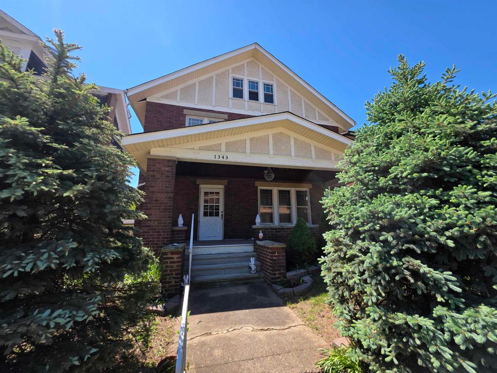 1343 13th Street, Huntington, WV 25701