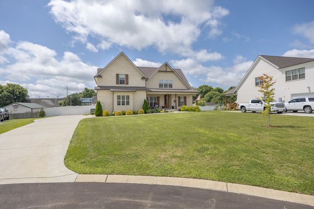 1002 Pheasant Run Ct, Spring Hill, TN 37174