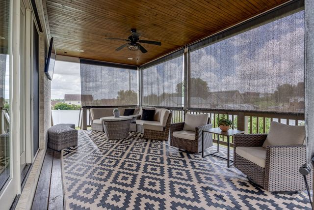 1002 Pheasant Run Ct, Spring Hill, TN 37174