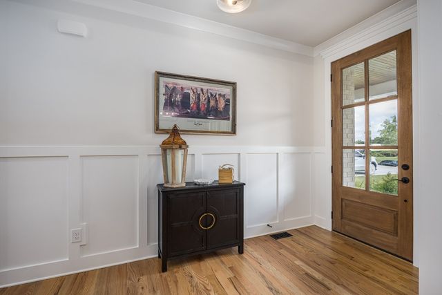 1002 Pheasant Run Ct, Spring Hill, TN 37174