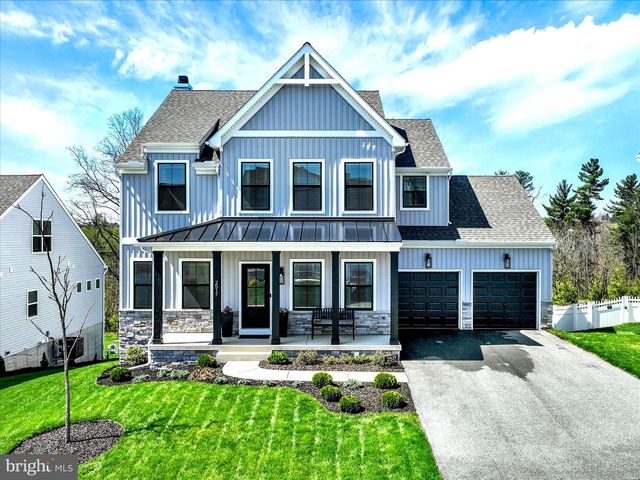 2517 WOODSPRING DR, York, PA 17402