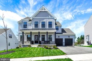 2517 WOODSPRING DR, York, PA 17402