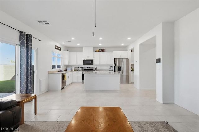 1754 Bonnie Bay Place, North Las Vegas, NV 89084