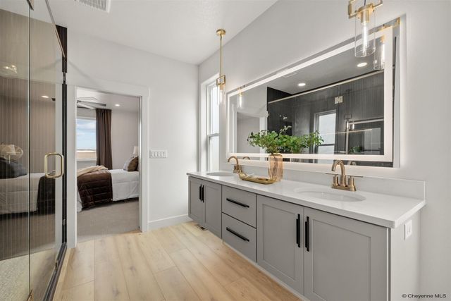 5319 SULLIVAN ST, Cheyenne, WY 82009