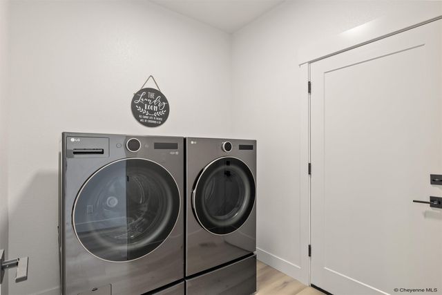 5319 SULLIVAN ST, Cheyenne, WY 82009