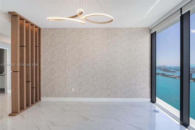 700 NE 24th ST 5407, Miami, FL 33137