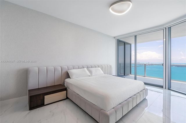 700 NE 24th ST 5407, Miami, FL 33137