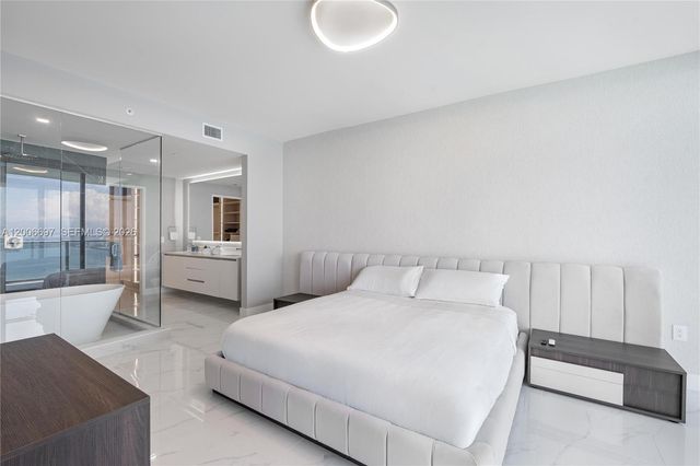 700 NE 24th ST 5407, Miami, FL 33137