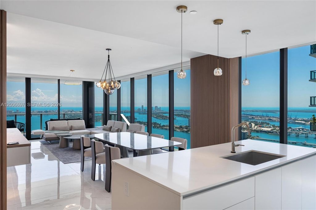 700 NE 24th ST 5407, Miami, FL 33137