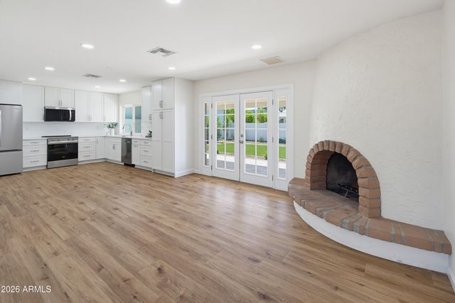 8901 E Lupine Avenue, Scottsdale, AZ 85260