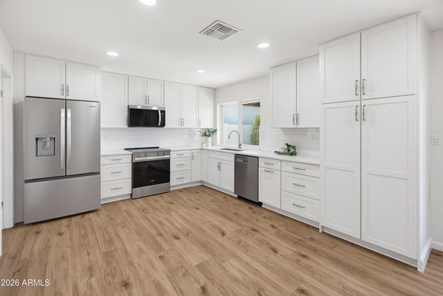 8901 E Lupine Avenue, Scottsdale, AZ 85260