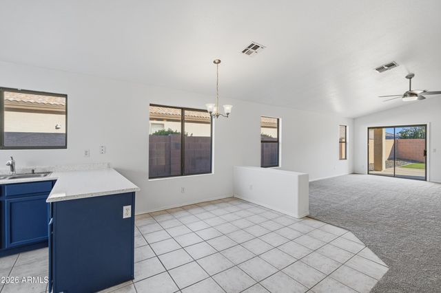 5427 W SANDS Road, Glendale, AZ 85301