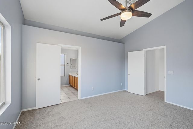 5427 W SANDS Road, Glendale, AZ 85301