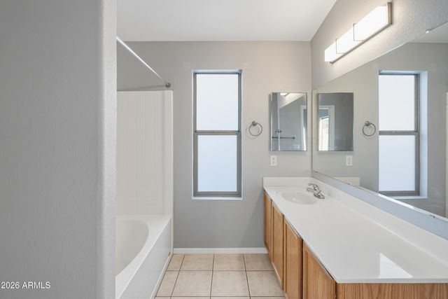 5427 W SANDS Road, Glendale, AZ 85301