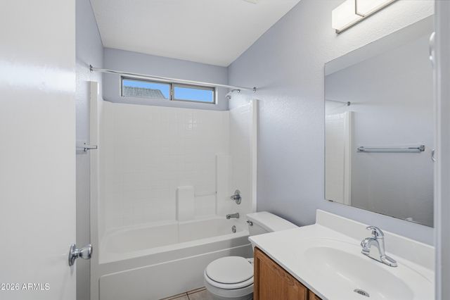 5427 W SANDS Road, Glendale, AZ 85301