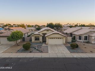 5427 W SANDS Road, Glendale, AZ 85301