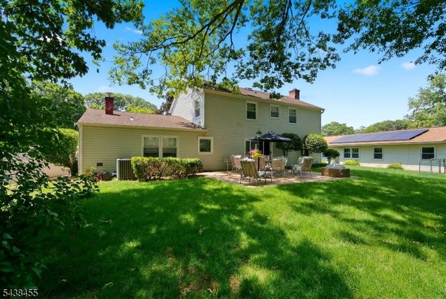 13 Abbott Rd, Franklin Twp., NJ 08873