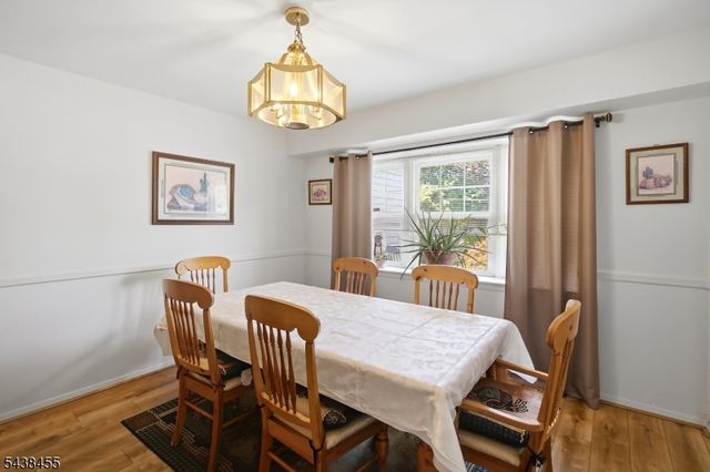 13 Abbott Rd, Franklin Twp., NJ 08873