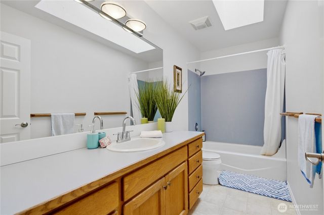 23030 NE 13th Street, Sammamish, WA 98074