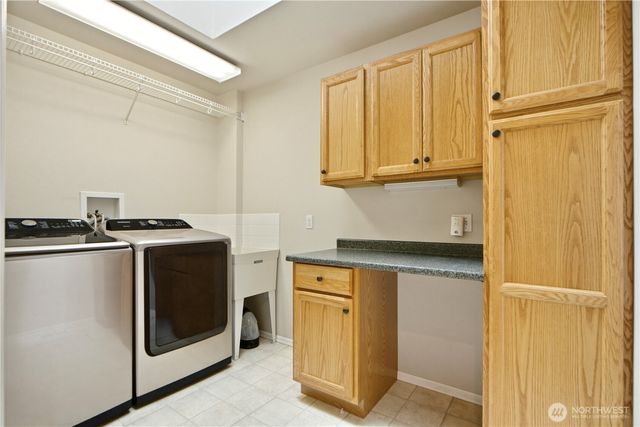 23030 NE 13th Street, Sammamish, WA 98074