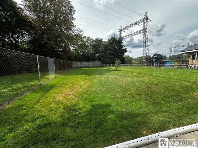 470 North Ogden Street W, Buffalo, NY 14212