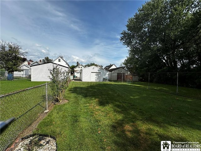 470 North Ogden Street W, Buffalo, NY 14212