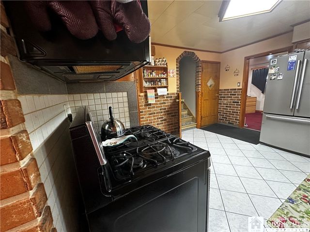 470 North Ogden Street W, Buffalo, NY 14212