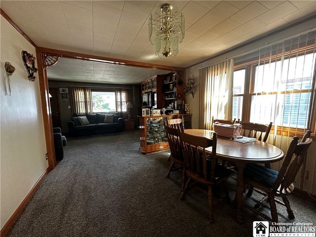 470 North Ogden Street W, Buffalo, NY 14212