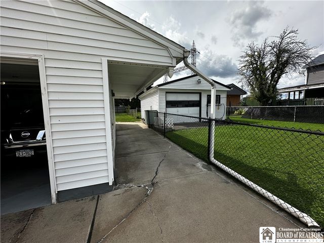 470 North Ogden Street W, Buffalo, NY 14212