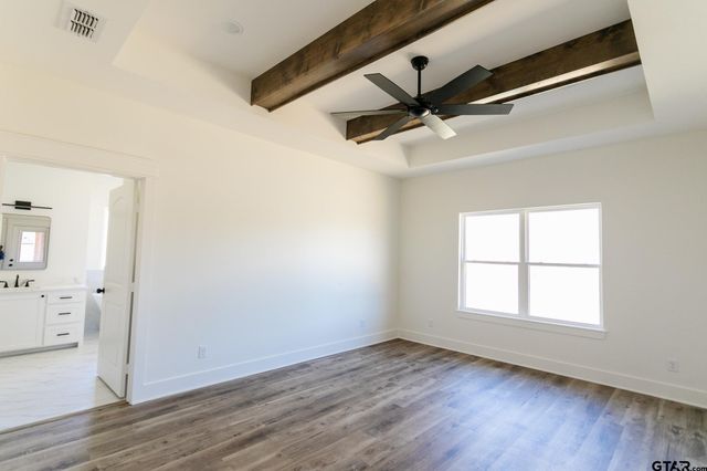 21053 County Road 26, Tyler, TX 75705