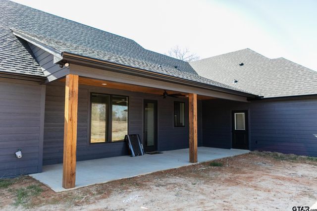 21053 County Road 26, Tyler, TX 75705