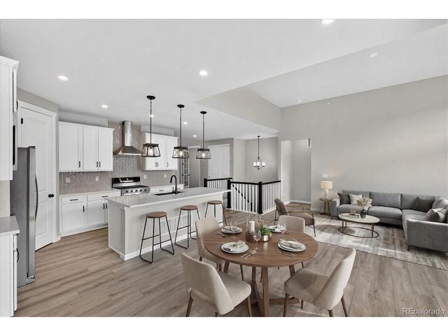 8287 S Quail St, Littleton, CO 80127