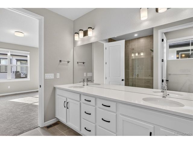 8287 S Quail St, Littleton, CO 80127