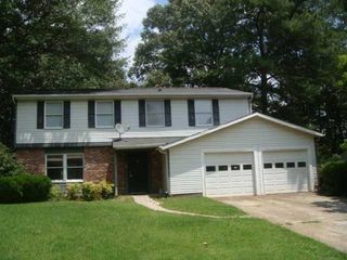 450 Roswell Farms Road, Roswell, GA 30075