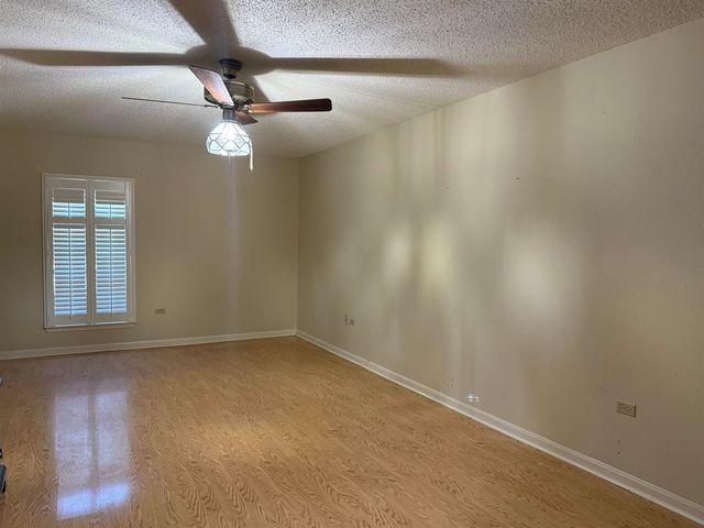 124 Belle Helene St, Thibodaux, LA 70301