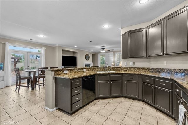 39926 Meadowcrest Way, Palmdale, CA 93551