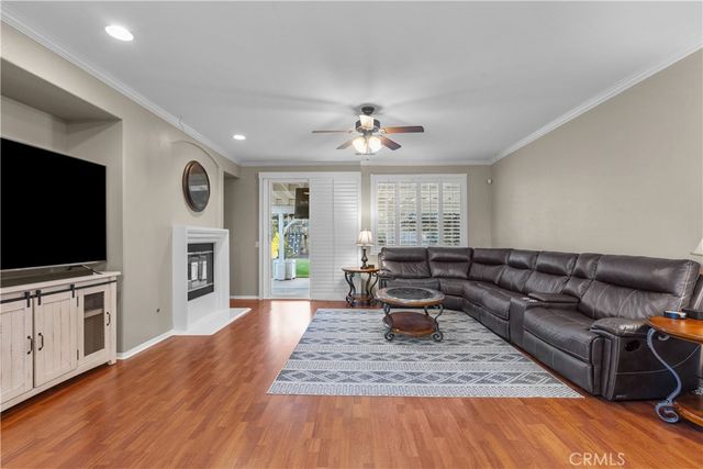 39926 Meadowcrest Way, Palmdale, CA 93551