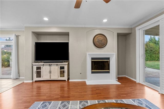 39926 Meadowcrest Way, Palmdale, CA 93551