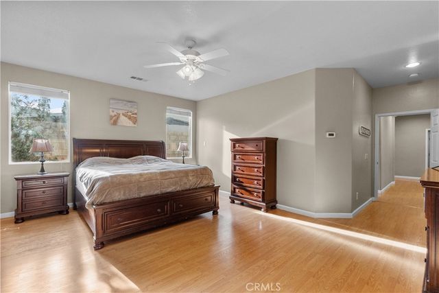 39926 Meadowcrest Way, Palmdale, CA 93551