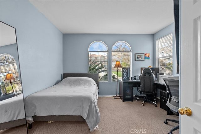 39926 Meadowcrest Way, Palmdale, CA 93551