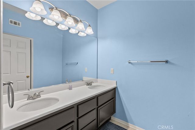 39926 Meadowcrest Way, Palmdale, CA 93551