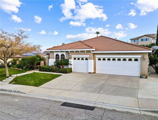 39926 Meadowcrest Way, Palmdale, CA 93551