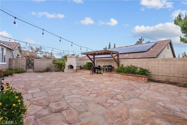 39926 Meadowcrest Way, Palmdale, CA 93551