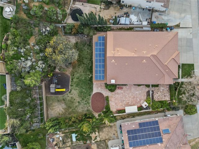 39926 Meadowcrest Way, Palmdale, CA 93551