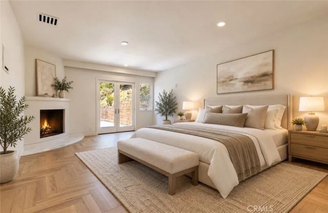 401 Brockmont Drive, Glendale, CA 91202