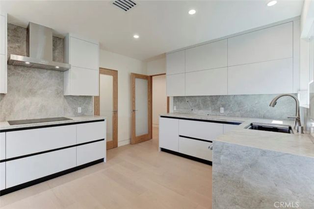 401 Brockmont Drive, Glendale, CA 91202