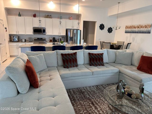 1230 Island Avenue NW, Palm Bay, FL 32907